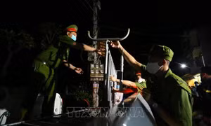 Gần một tháng 'sạch dịch COVID-19 trong cộng đồng' - Vui mừng nhưng không chủ quan