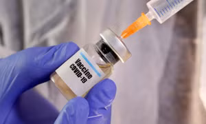 Vaccine COVID của liên danh Mỹ-Đức sẽ đệ trình cấp phép vào tháng 10