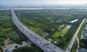 Xử lý 4 trường hợp không giữ khoảng cách an toàn trên cao tốc