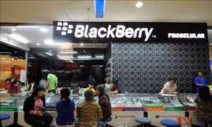 BlackBerry trở lại thị trường smartphone