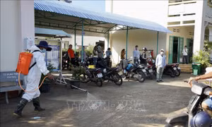 Phòng bệnh, điều trị kịp thời các bệnh lây nhiễm sau mưa lũ
