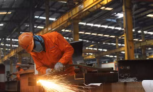 Cần lộ trình, chính sách ‘mở’ khi tăng tuổi hưu cho người lao động