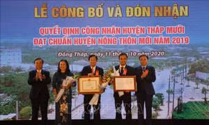 Đồng Tháp có huyện đầu tiên đạt chuẩn huyện nông thôn mới