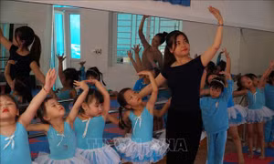 Khẩn trương triển khai xét thăng hạng giáo viên trong bối cảnh mới