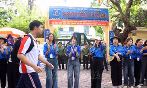 Tiếp sức mùa thi 2025: Hơn 327.000 tình nguyện viên tham gia