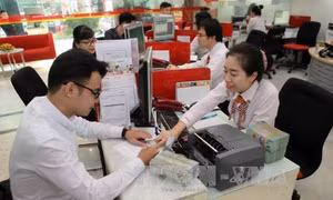 Ngân hàng đồng loạt tăng lãi suất đón đầu nhu cầu vốn mùa cuối năm