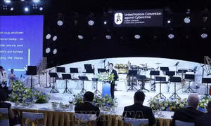Chủ tịch nước Lương Cường chủ trì chiêu đãi các đoàn tham dự Lễ mở ký Công ước Hà Nội