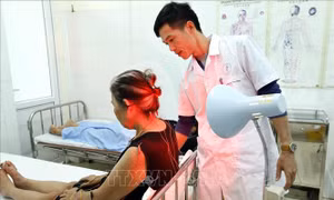 Gỡ khó cho trạm y tế trong khám, chữa bệnh theo y học gia đình