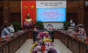 'Xây dựng bộ tiêu chí đánh giá sự hài lòng của người dân đối với hệ thống chính trị'