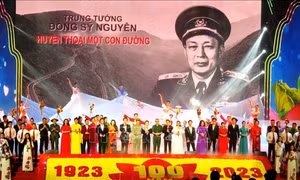 Lễ kỷ niệm trọng thể 100 năm Ngày sinh Trung tướng Đồng Sỹ Nguyên 