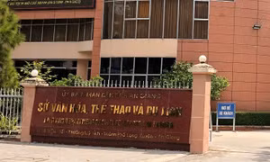 Kỷ luật khiển trách Phó Giám đốc Sở VH,TT&DL tỉnh An Giang 