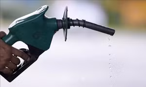 Nhiều doanh nghiệp không đủ điều kiện kinh doanh xăng dầu