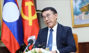 Tình hữu nghị vĩ đại Việt Nam - Lào là tài sản vô giá của hai dân tộc