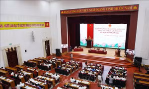 Ông Lê Văn Lương được bầu giữ chức Chủ tịch UBND tỉnh Lai Châu