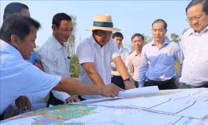 Phấn đấu Kiến Tường trở thành đô thị trung tâm vùng Đồng Tháp Mười