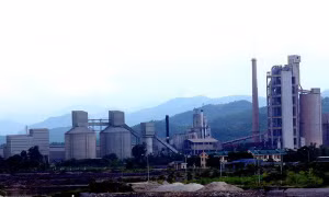 Các nhà máy xi măng ở Hạ Long sẽ dừng hoạt động vào năm 2030