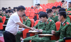 Định hướng, giới thiệu việc làm cho chiến sỹ công an nghĩa vụ