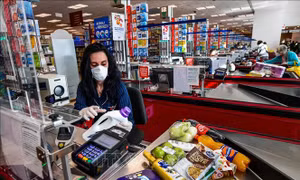 Tỷ lệ lạm phát của Eurozone giảm tháng thứ ba liên tiếp