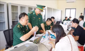 Đồng Nai: Tiếp nhận 18 công dân do Campuchia trao trả