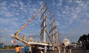 Sức hút của Lễ hội Thuyền buồm Hanse Sail 2025