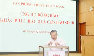 Văn phòng Trung ương Đảng ủng hộ đồng bào khắc phục hậu quả bão số 10