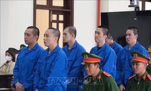 6 bị cáo lĩnh án tù trong vụ giả danh công an cướp hơn 2,2 triệu USD