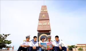 Cột mốc chủ quyền - biểu tượng thiêng liêng trên Quần đảo Trường Sa