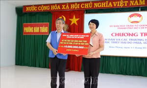 Trao hơn 10 tỷ đồng hỗ trợ Lâm Đồng khắc phục thiệt hại do thiên tai