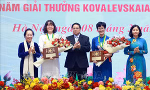 Xây dựng hình ảnh người phụ nữ Việt Nam thời đại mới tự tin, trách nhiệm, nhân ái và sáng tạo