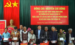 Tết ấm cho trẻ em nghèo, gia đình chính sách
