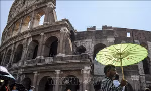 Italy hứng chịu nắng nóng đến sớm khi bắt đầu mùa Hè 