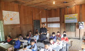 Cống hiến thầm lặng của những người thầy 'nơi cùng trời' Kể Cả