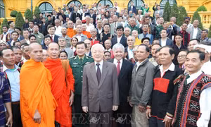 Tổng Bí thư, Chủ tịch nước Nguyễn Phú Trọng gặp mặt các già làng, trưởng bản tiêu biểu 