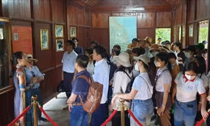 Mùa Xuân mới trên vùng chiến khu cách mạng
