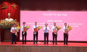 Thành ủy Hà Nội công bố các quyết định về công tác cán bộ