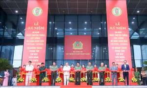 Khánh thành Trung tâm Chỉ huy, điều hành, tác chiến xuất nhập cảnh