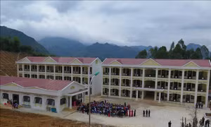 Khánh thành Trường Phổ thông Dân tộc nội trú huyện Phù Yên, Sơn La