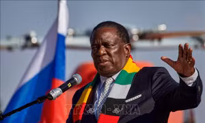 Zimbabwe gia hạn thời gian nắm quyền của Tổng thống