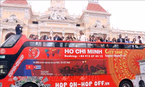 Tuyên truyền cổ động về tình đoàn kết hữu nghị Việt Nam - Cuba