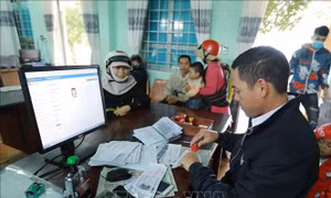 Đắk Lắk: Hỗ trợ người dân khó khăn tham gia bảo hiểm y tế​