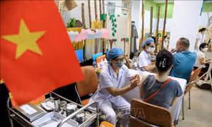 Quỹ vaccine phòng COVID-19 đã nhận 8.796 tỷ đồng
