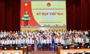TP Hồ Chí Minh: Tiếp tục tái cơ cấu kinh tế theo hướng tập trung ưu tiên