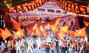 Thành phố Hồ Chí Minh rực rỡ sắc màu văn hóa, nghệ thuật mừng Quốc khánh 2/9