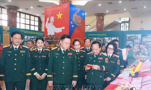 Lễ kỷ niệm 80 năm Ngày truyền thống ngành Tuyên huấn Quân đội