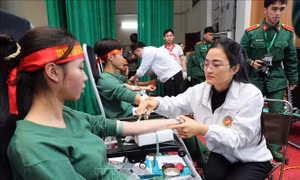 Lan tỏa thông điệp 'Một giọt máu trao đi, một cuộc đời ở lại' trong tuổi trẻ Quân đội