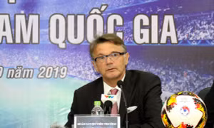 'Phù thủy' Philippe Troussier dẫn dắt Đội tuyển U19 Việt Nam