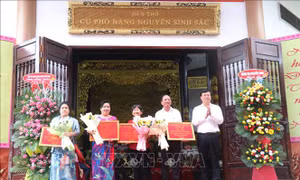 Quỹ khuyến học Nguyễn Sinh Sắc tích cực hỗ trợ nhiều học sinh, sinh viên khó khăn