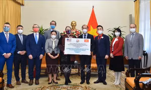 Việt Nam ủng hộ Hoa Kỳ khắc phục hậu quả thiên tai