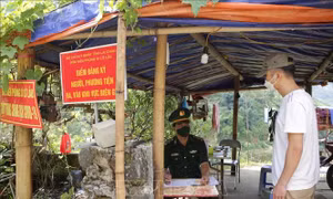 Lai Châu: Kiểm soát chặt chẽ đường mòn, lối mở phòng, chống dịch COVID-19