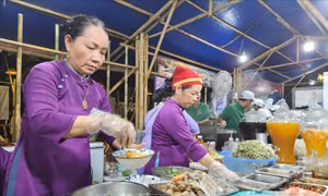 Khai mạc Tuần lễ ẩm thực truyền thống Huế 2024